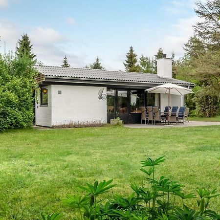 Amazing Home In Kalundborg With Kitchen Extérieur photo